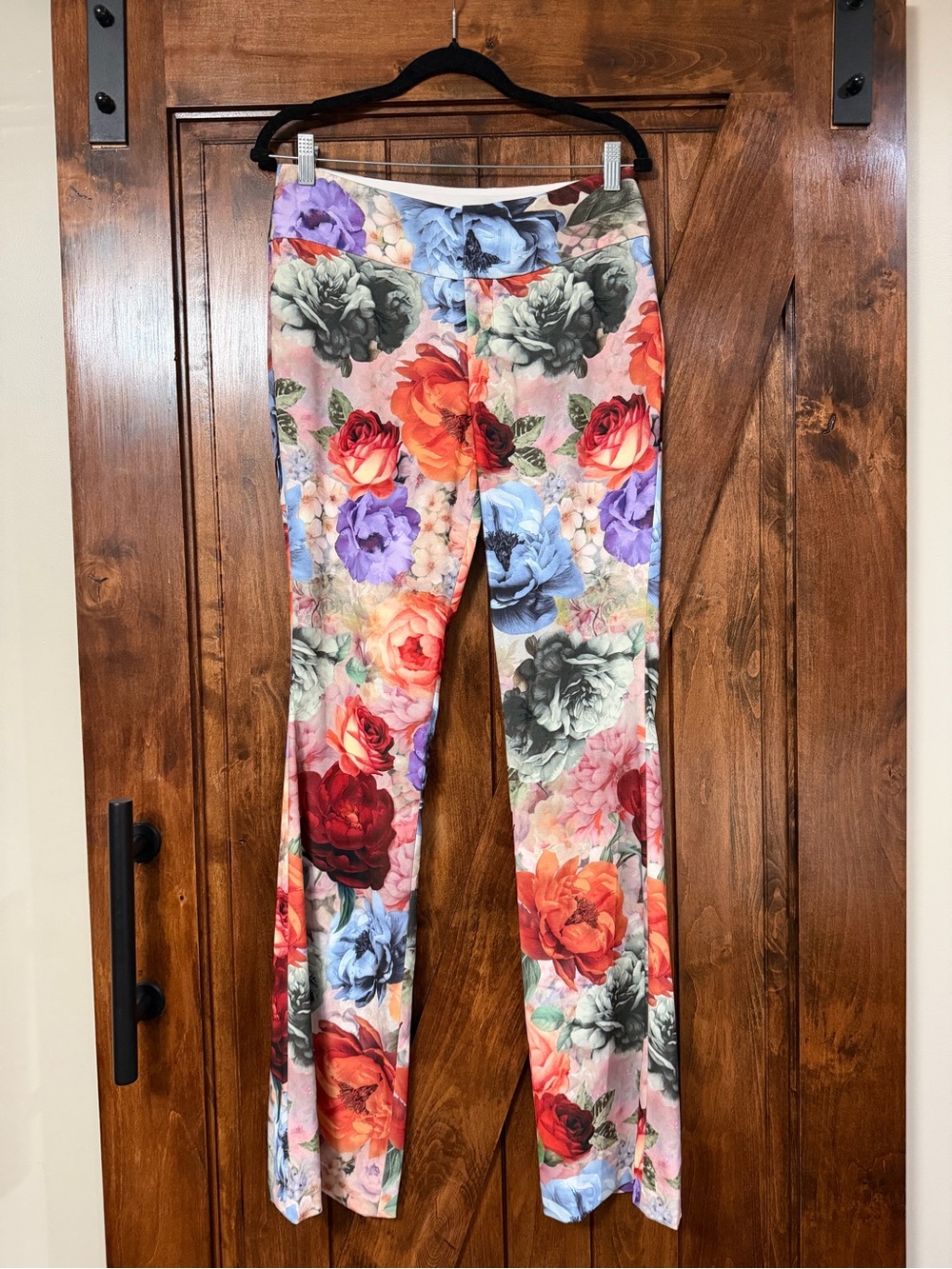 Alice + Olivia Olivia Floral Bootcut Crepe Pants - Picture 7 of 11